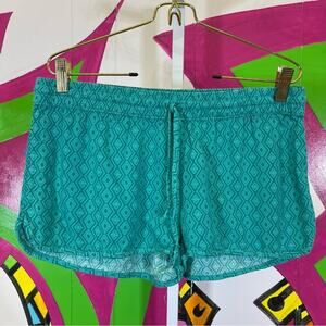 Hurley Shorts. Size Medium. In excellent condition!
